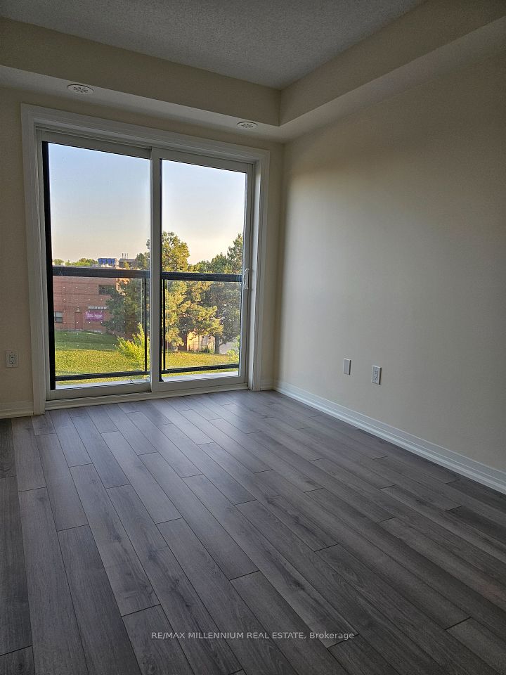 145 Tapscott Road 27, Toronto, ON M1B 1Y4 4