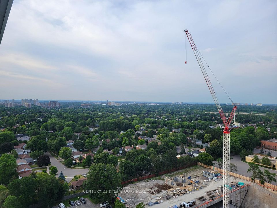 3220 Sheppard Avenue E 1706, Toronto, ON M1T 0B7 12