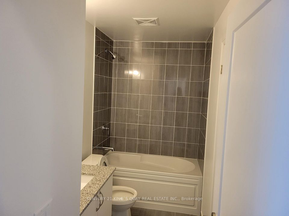 3220 Sheppard Avenue E 1706, Toronto, ON M1T 0B7 8