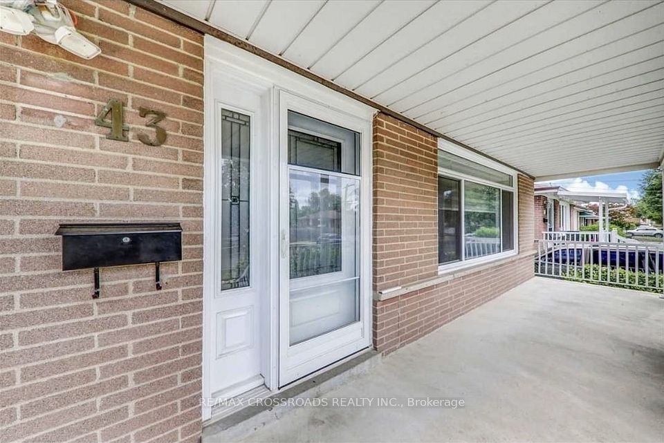 43 Sophia Drive, Toronto, ON M1H 1Z3 3