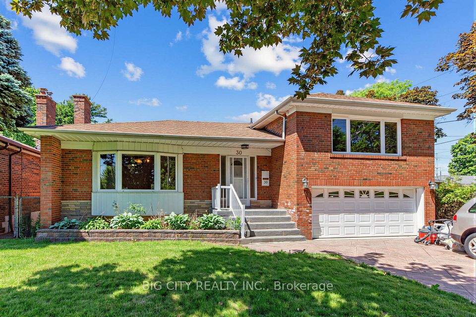 Detached at 30 Lozoway Drive, Toronto, ON M1K 2Y4