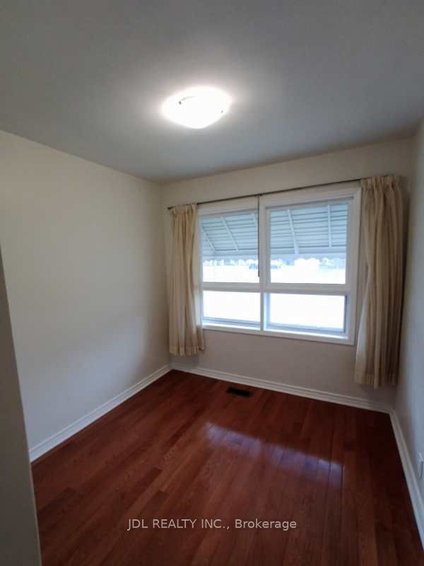 73 Shilton Road Main, Toronto, ON M1S 2J8 10