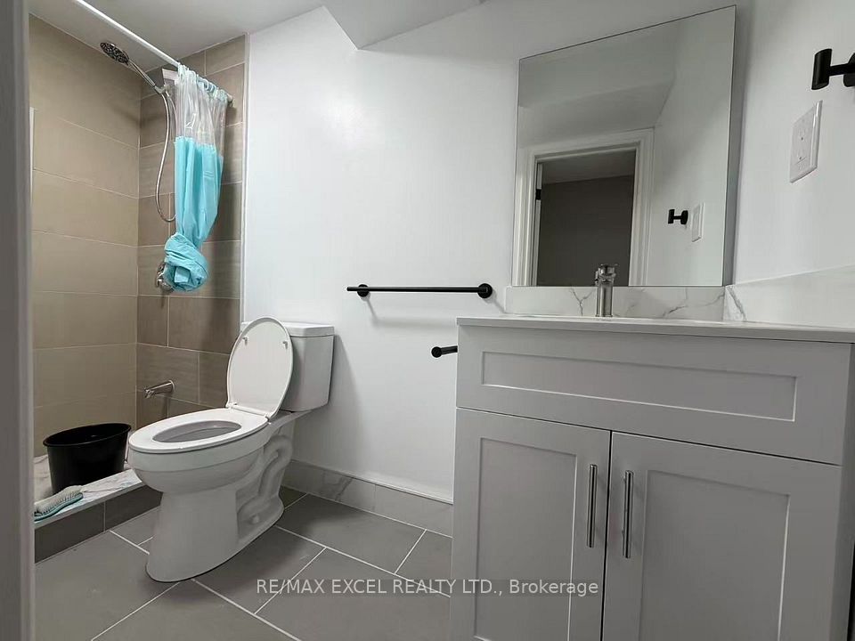 21 Lovekin Grove Bsmt, Toronto, ON M1T 3T5 4