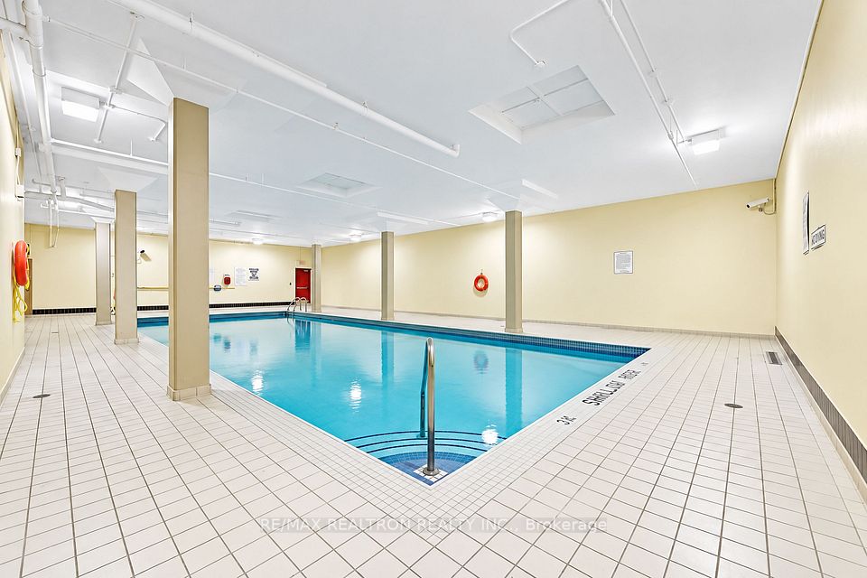 100 Prudential Drive 304, Toronto, ON M1P 4V4 22