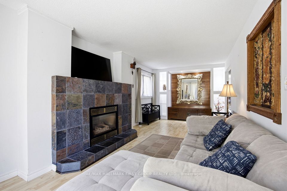 11 Bowers Court, Ajax, ON L1T 2L6 7