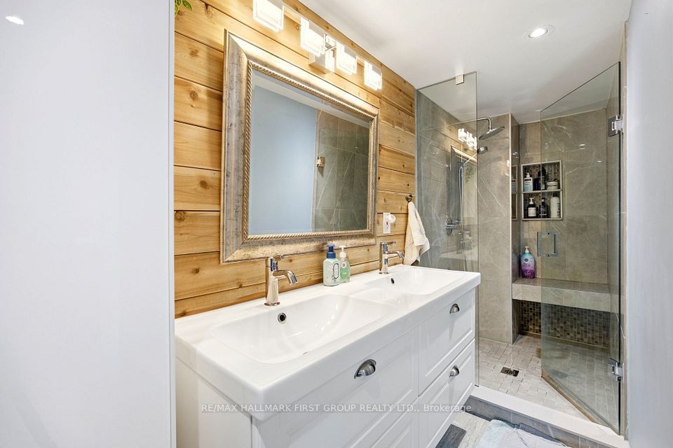 11 Bowers Court, Ajax, ON L1T 2L6 19