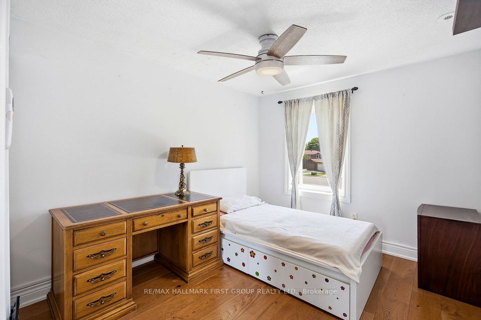 11 Bowers Court, Ajax, ON L1T 2L6 21
