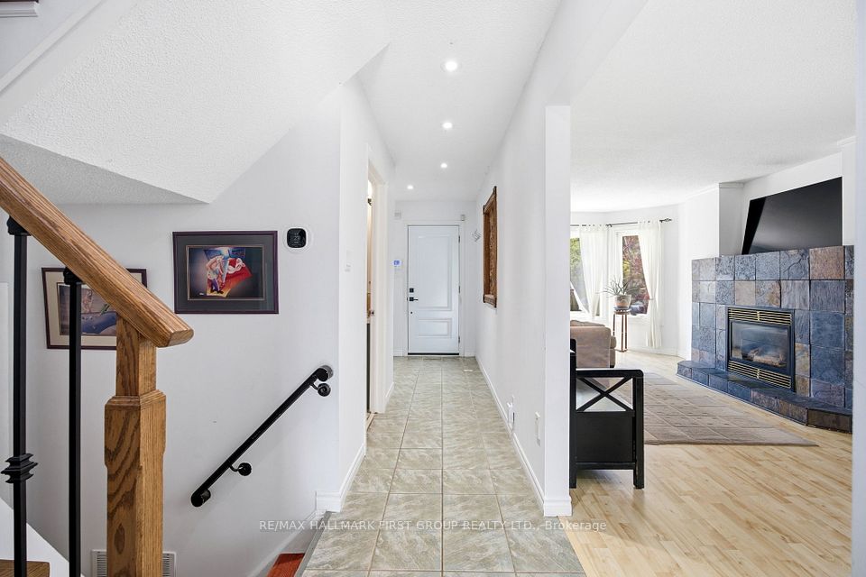 11 Bowers Court, Ajax, ON L1T 2L6 4