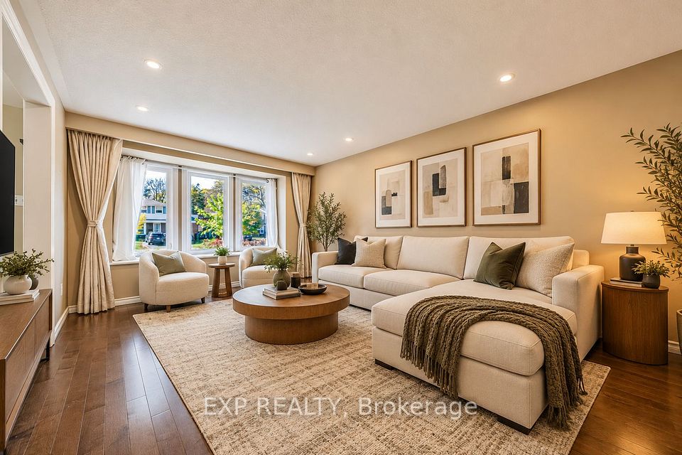 74 Longford Crescent, Toronto, ON M1W 1P4 8