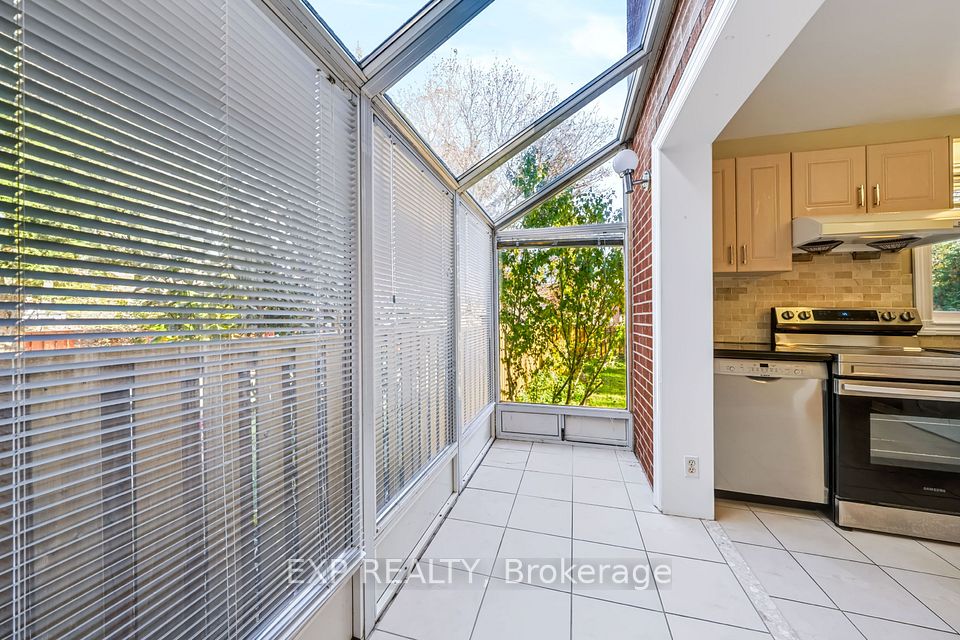74 Longford Crescent, Toronto, ON M1W 1P4 18
