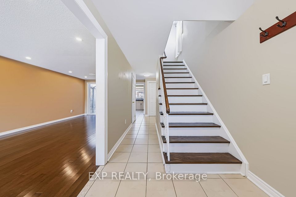 74 Longford Crescent, Toronto, ON M1W 1P4 5