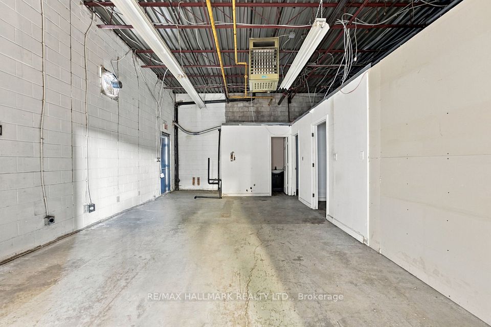 28 Howden Road, Toronto, ON M1R 3E4 17