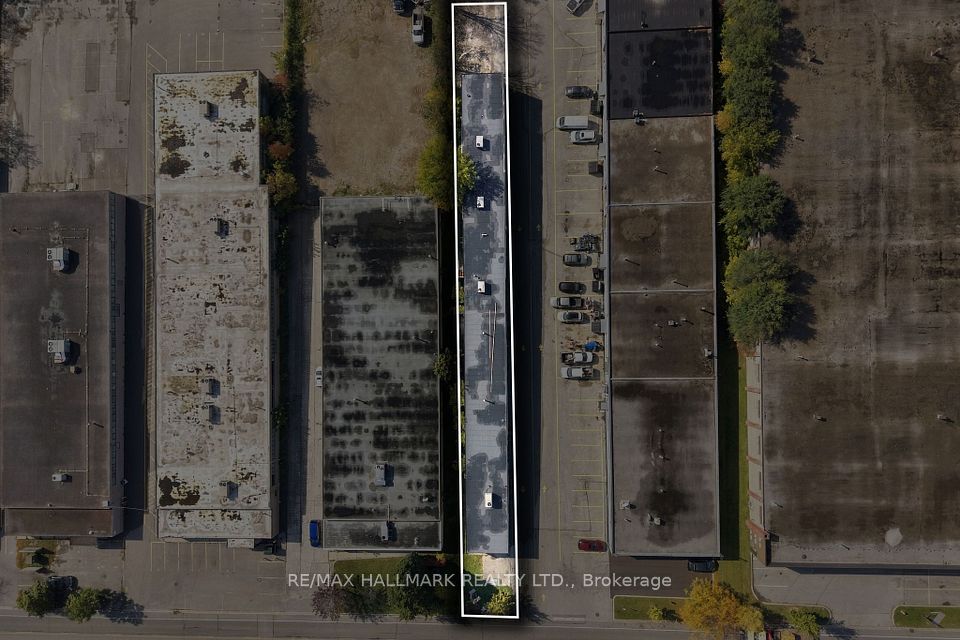 28 Howden Road, Toronto, ON M1R 3E4 5