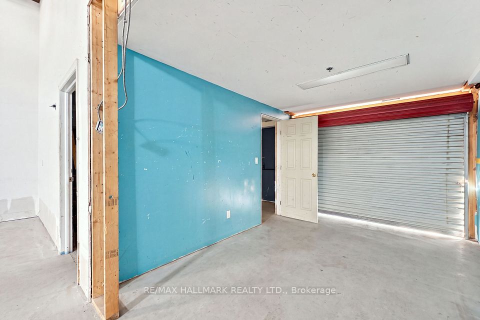 28 Howden Road, Toronto, ON M1R 3E4 23