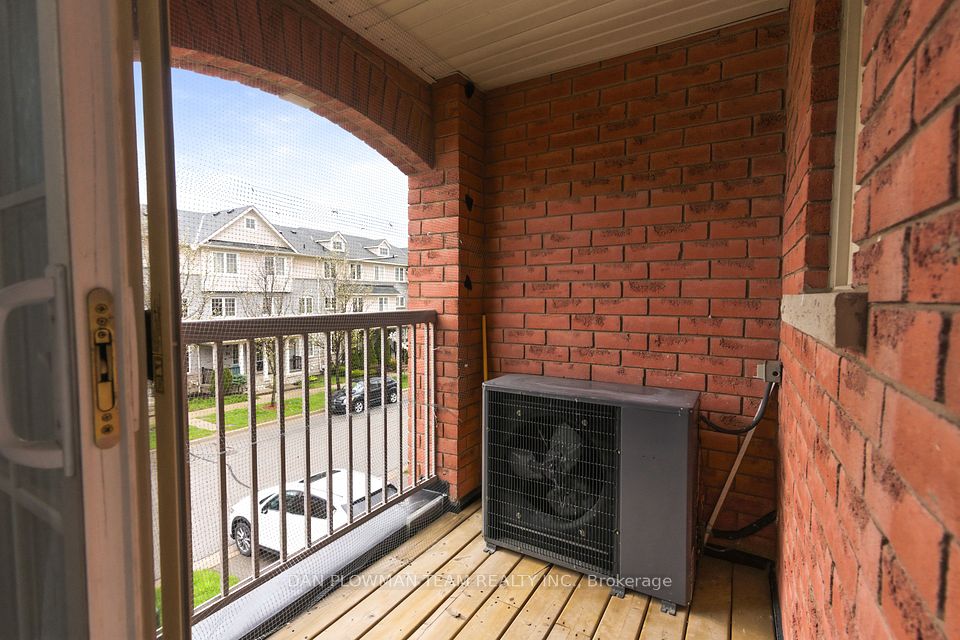 23 Blunden Road, Ajax, ON L1Z 0K9 4