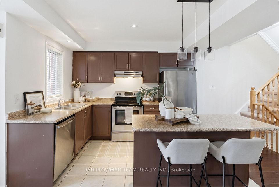 23 Blunden Road, Ajax, ON L1Z 0K9 10