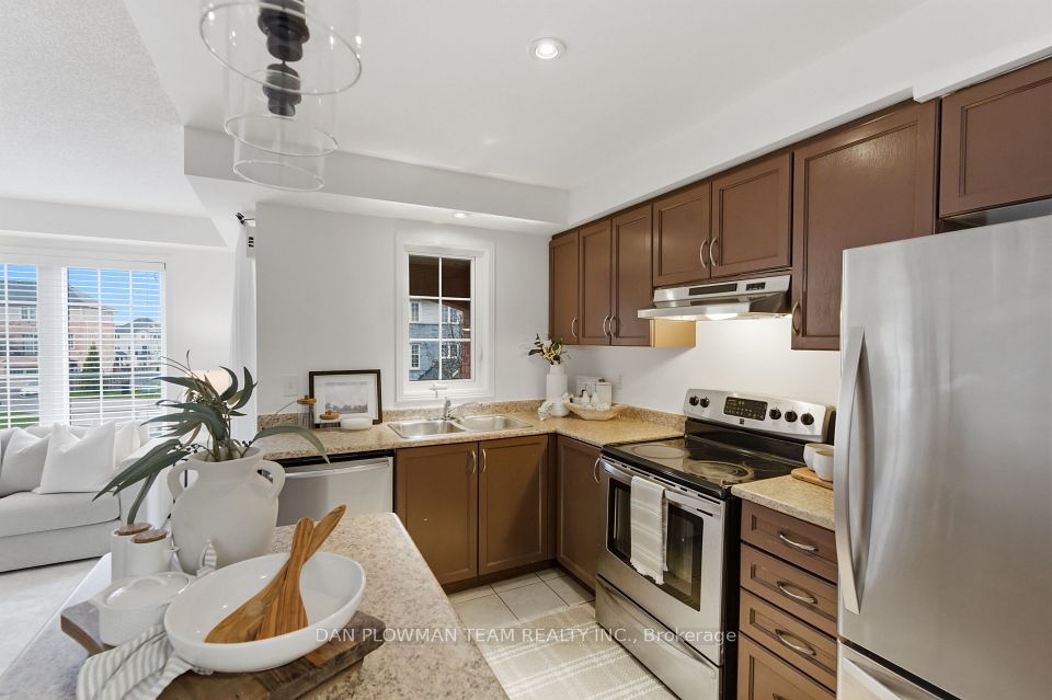 23 Blunden Road, Ajax, ON L1Z 0K9 11