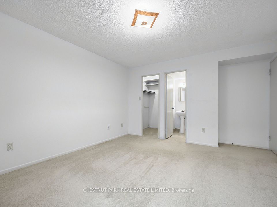 121 Trudelle Street 502, Toronto, ON M1J 3K4 18