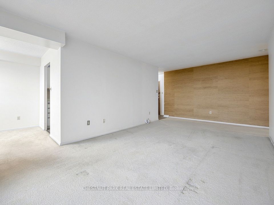 121 Trudelle Street 502, Toronto, ON M1J 3K4 7