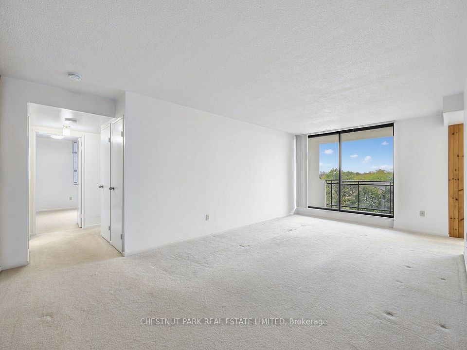 121 Trudelle Street 502, Toronto, ON M1J 3K4 3