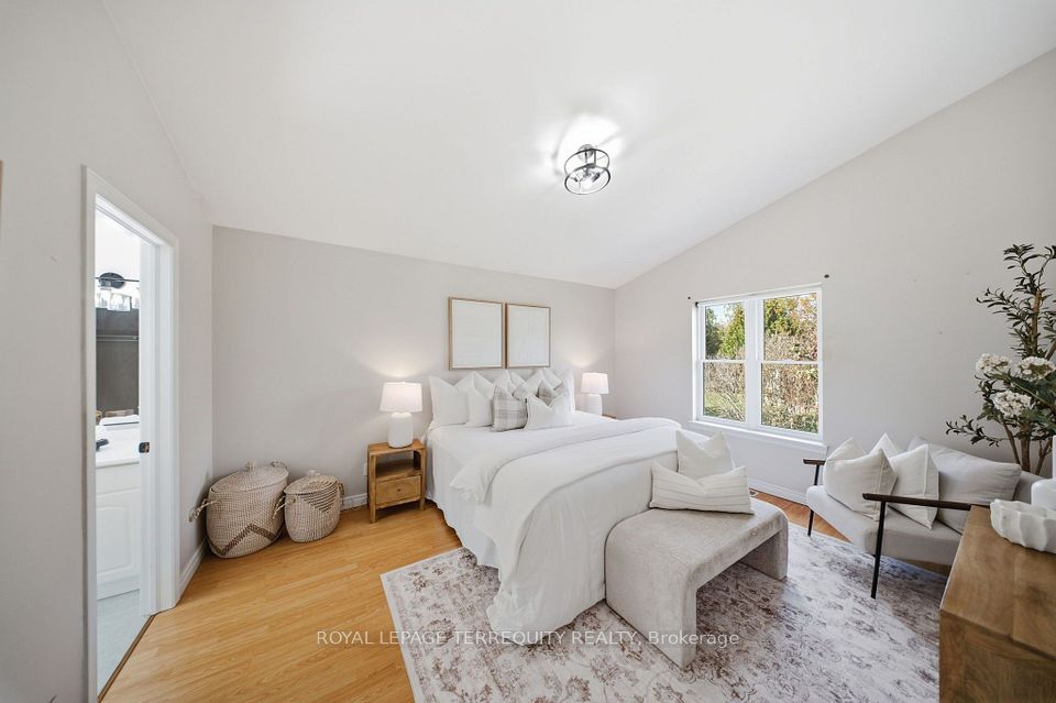 29 Ontoro Boulevard, Ajax, ON L1Z 1X6 22