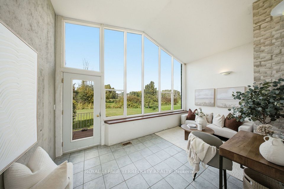 29 Ontoro Boulevard, Ajax, ON L1Z 1X6 20