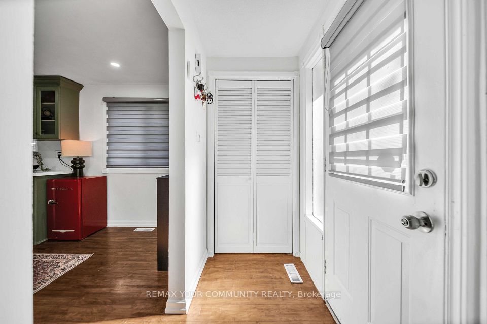 156 Quantrell Trail, Toronto, ON M1B 1L8 9