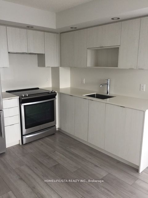 225 Village Green Square 2202, Toronto, ON M1S 0N4 3