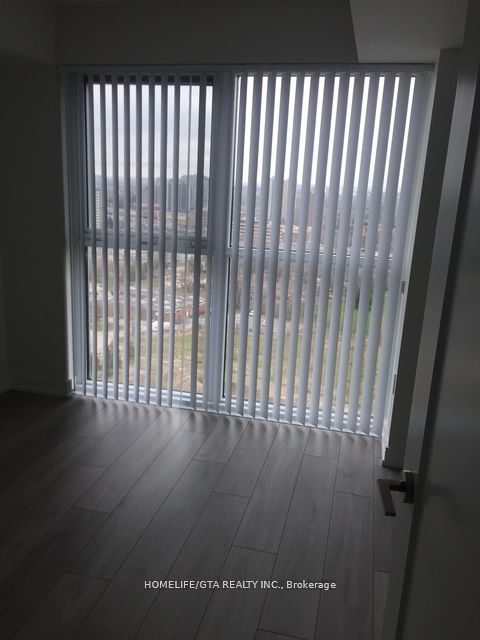 225 Village Green Square 2202, Toronto, ON M1S 0N4 8