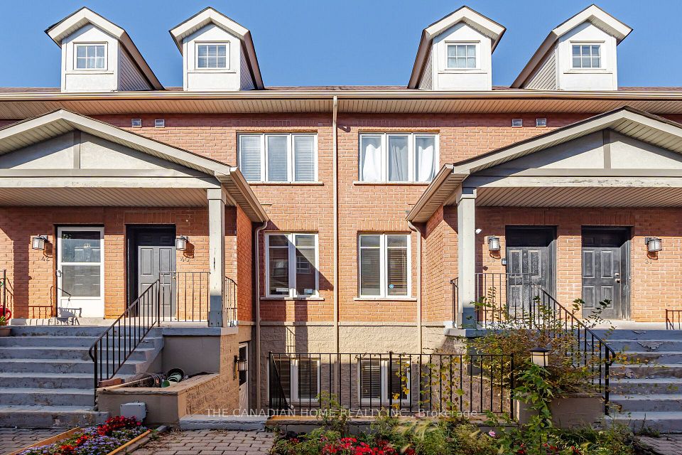 901 Kennedy Road 38, Toronto, ON M1K 2E9 2
