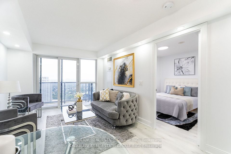 135 Village Green Square 3922, Toronto, ON M1S 0G3 24