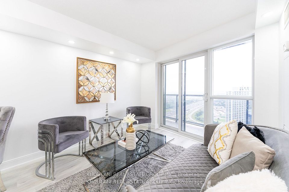 135 Village Green Square 3922, Toronto, ON M1S 0G3 12