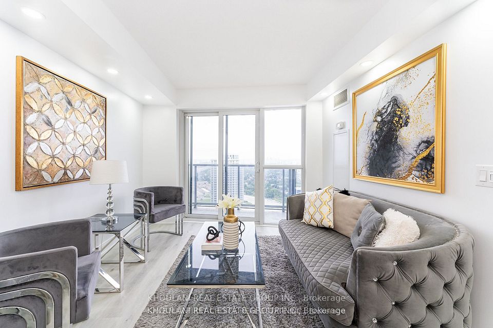 135 Village Green Square 3922, Toronto, ON M1S 0G3 3
