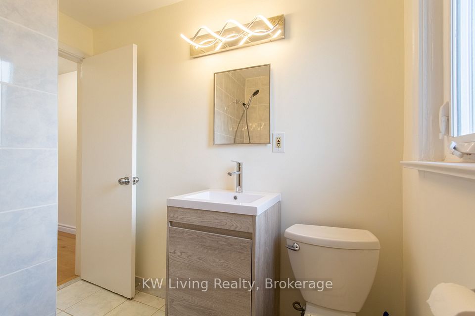 9 Rupert Street, Toronto, ON M1K 1T3 21