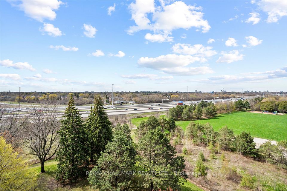 20 Dean Park Road 902, Toronto, ON M1B 3G9 18