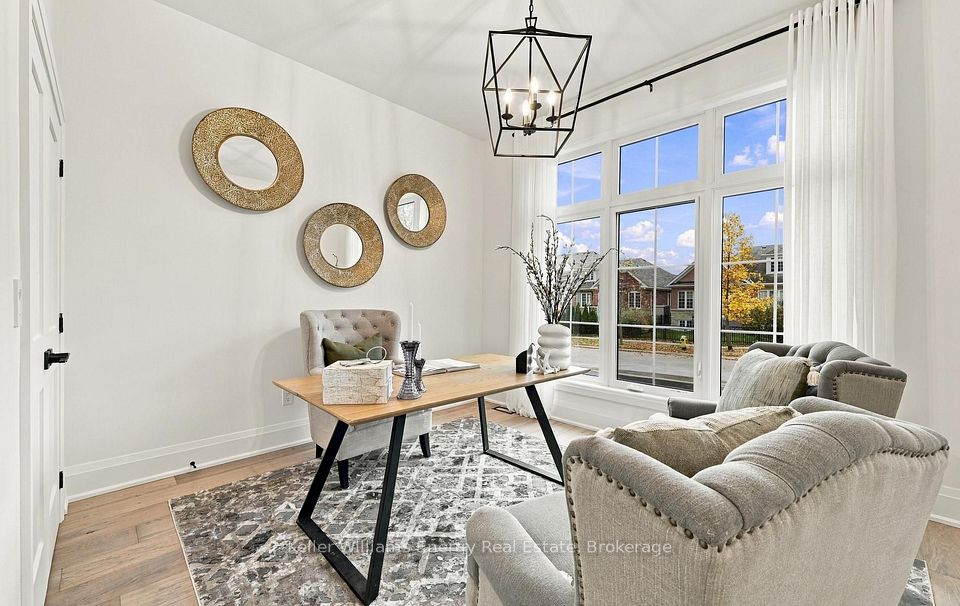 10 Heber Down Crescent, Whitby, ON L1M 1A8 22