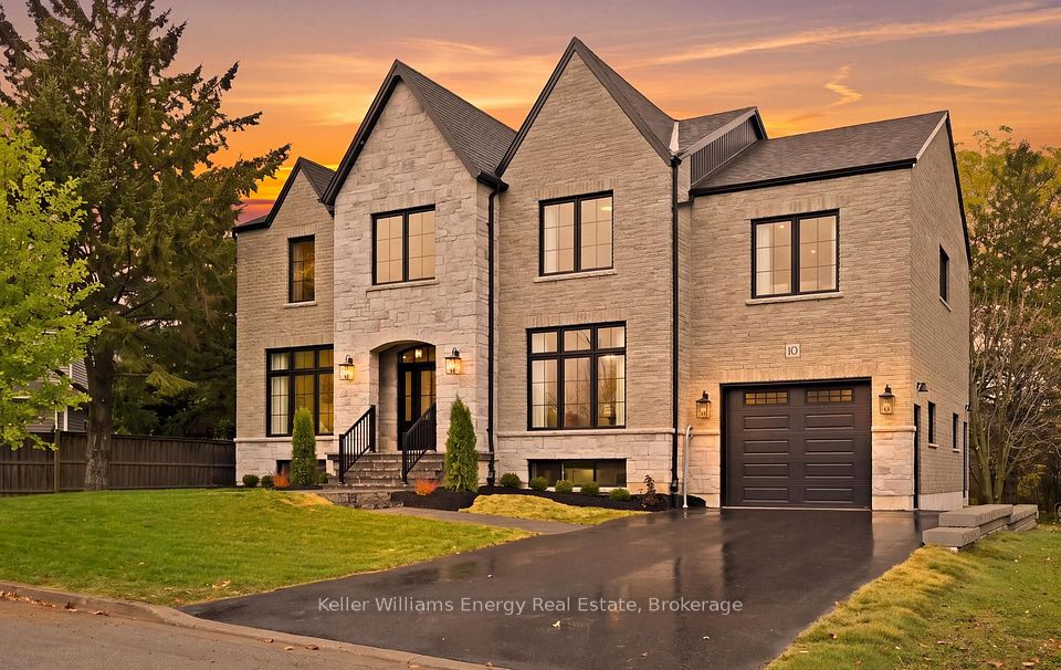 Detached at 10 Heber Down Crescent, Whitby, ON L1M 1A8