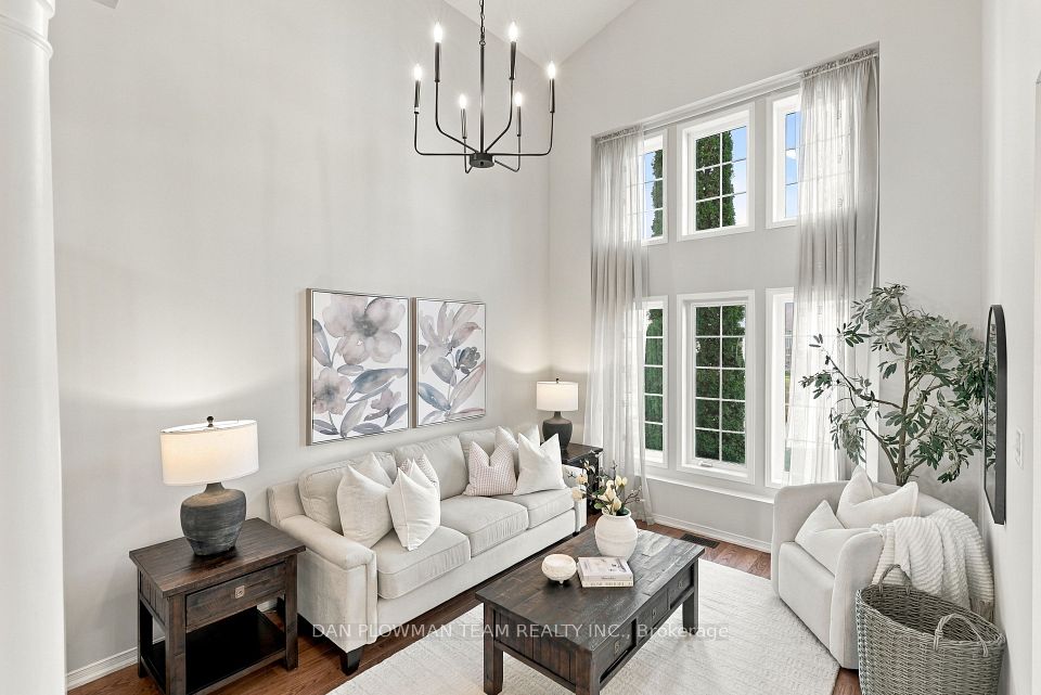 62 Moynahan Crescent, Ajax, ON L1Z 1P1 3