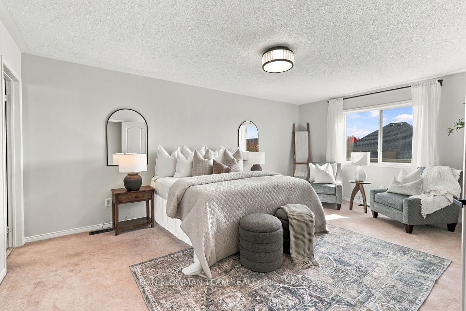 62 Moynahan Crescent, Ajax, ON L1Z 1P1 22