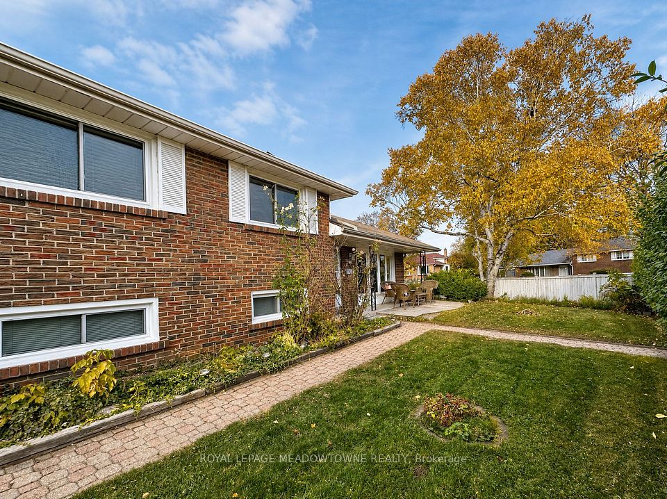 158 Coronation Drive Upper, Toronto, ON M1E 2H5 21