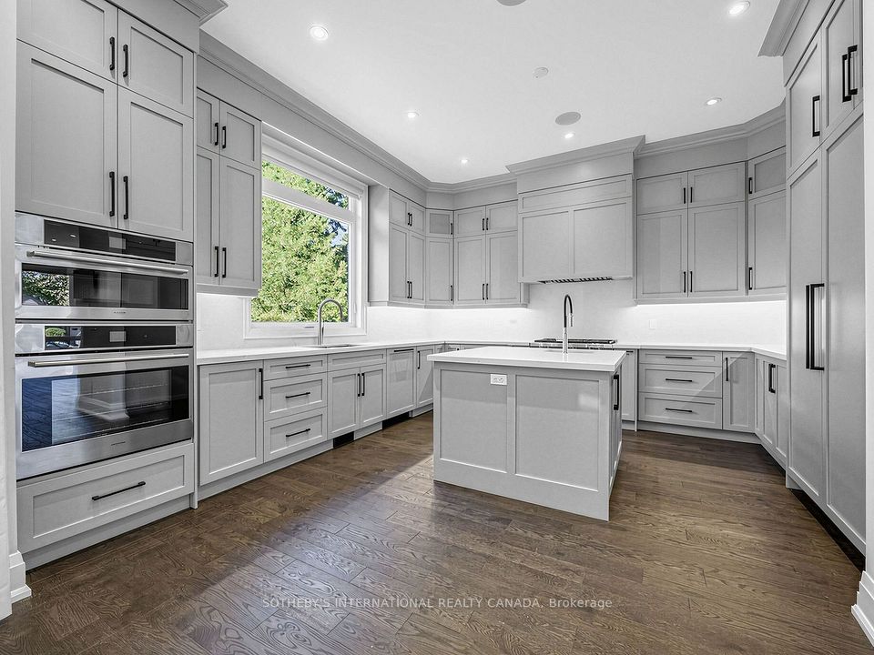 4 Birchlawn Avenue, Toronto, ON M1N 1H9 9