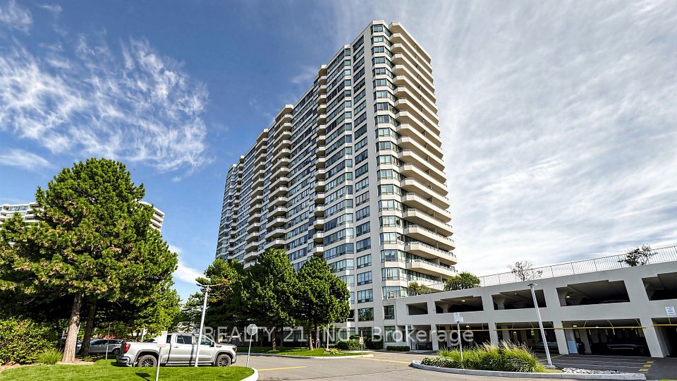 Condo Apartment at 3 Greystone Walk Drive 429, Toronto, ON M1K 5J4