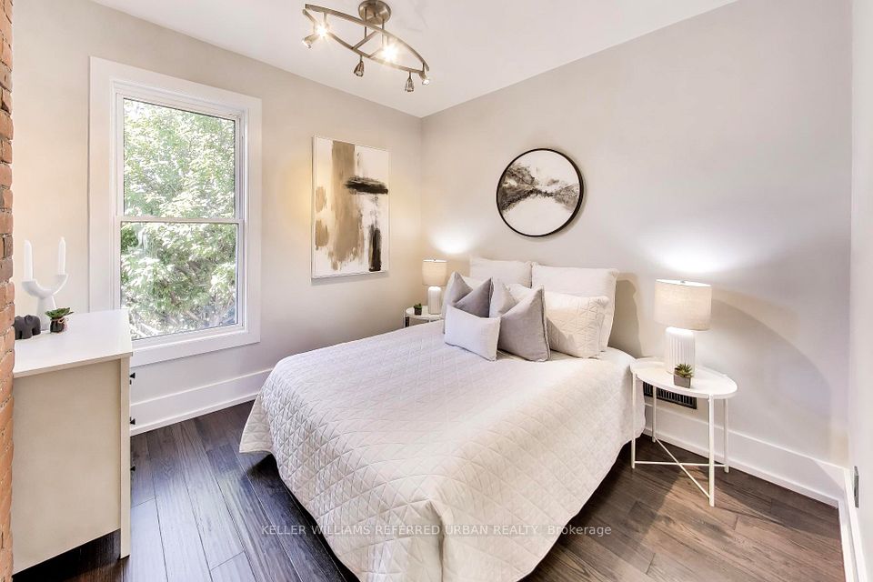 102 Gough Avenue, Toronto, ON M4K 3N8 19