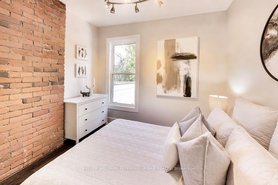 102 Gough Avenue, Toronto, ON M4K 3N8 20