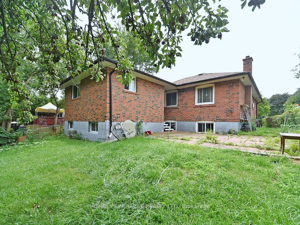 23 Tardree Place Main - U-1, Toronto, ON M1R 3X2 18