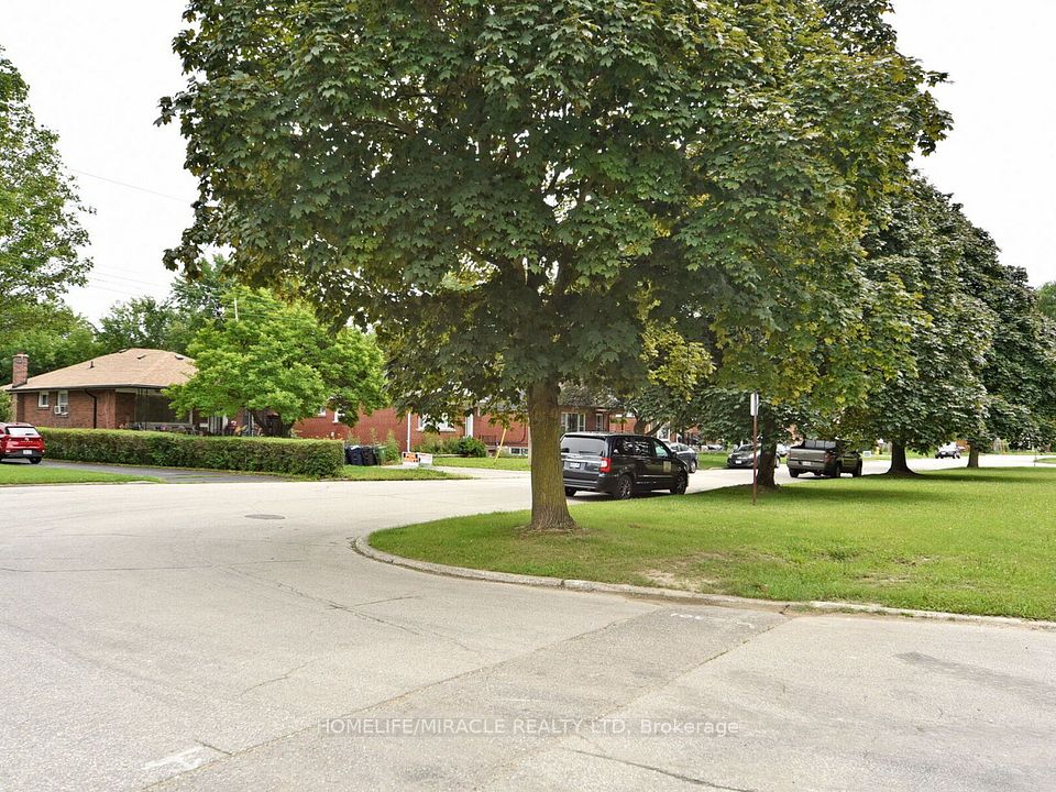 23 Tardree Place Main - U-1, Toronto, ON M1R 3X2 21