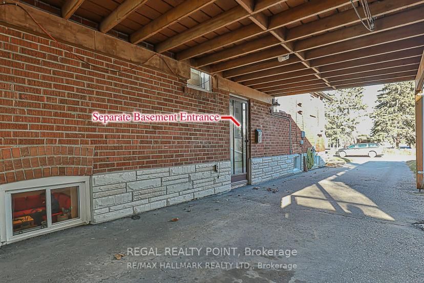 102 Portsdown Road Bsmt, Toronto, ON M1P 1V5 2