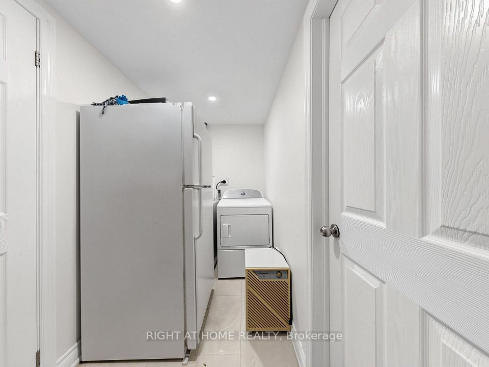 148 Meadowvale Road, Toronto, ON M1C 1S1 18