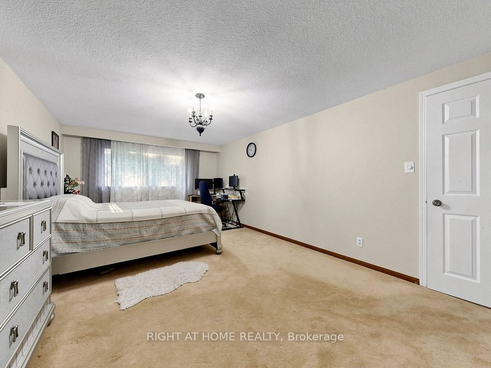 148 Meadowvale Road, Toronto, ON M1C 1S1 14