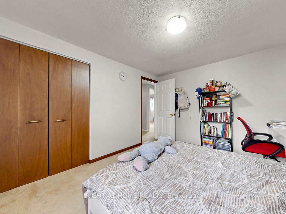 148 Meadowvale Road, Toronto, ON M1C 1S1 25